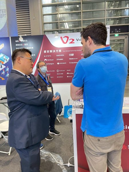 gallery-2025-10-17-0024