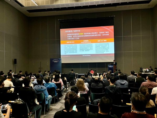 gallery-2025-10-17-023